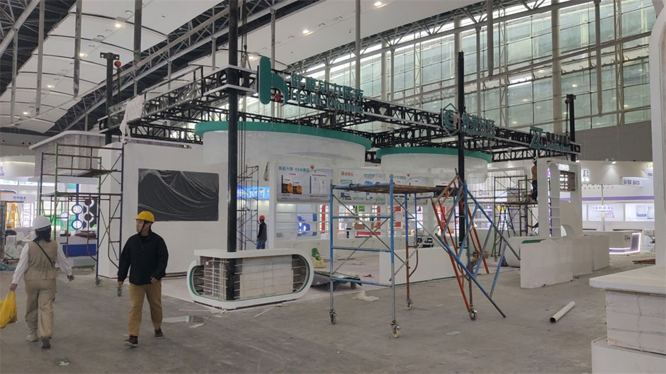 健康動(dòng)力醫(yī)療展臺搭建現(xiàn)場
